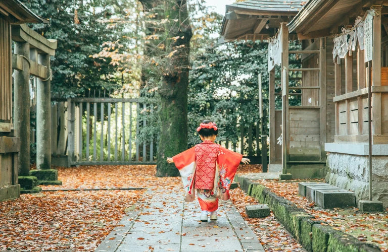 川口市で七五三の着物を美しく保つ、丸洗いクリーニング！